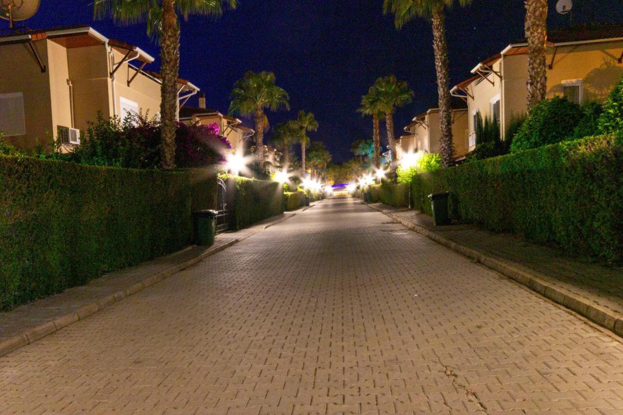Paradise Town Villa Lucky 贝莱克 外观 照片